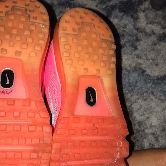 AirMax - Picture 2 of 4